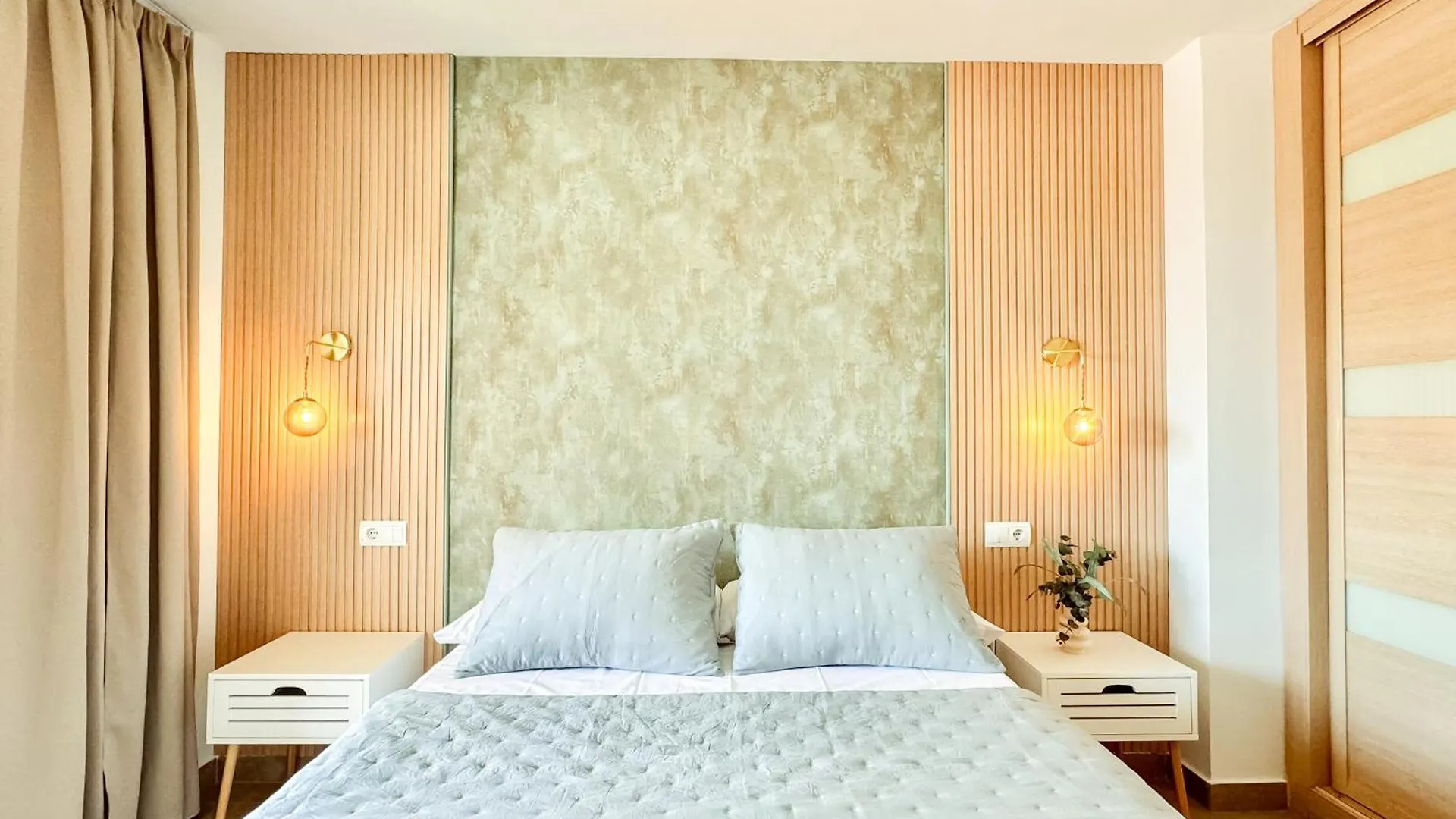 Apartamento Con Vistas A 3 Minutos De La Playa Torremolinos