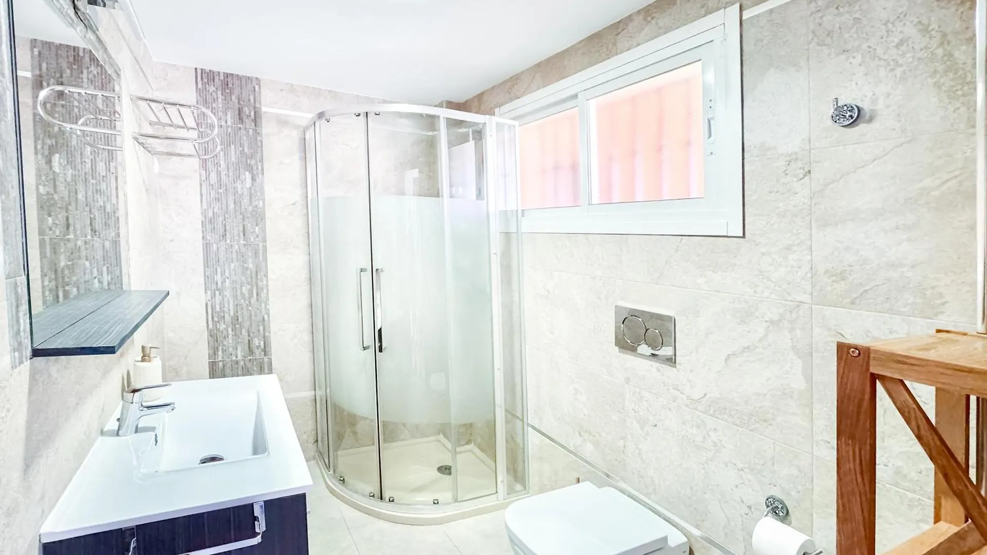 Apartamento Con Vistas A 3 Minutos De La Playa Torremolinos Apartment